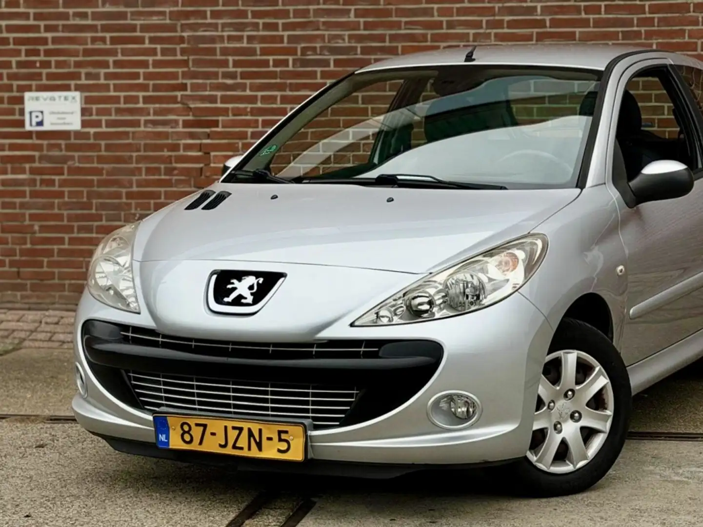 Peugeot 206 + 1.4 XS |Airco |Nieuwe APK |NAP | Grijs - 2
