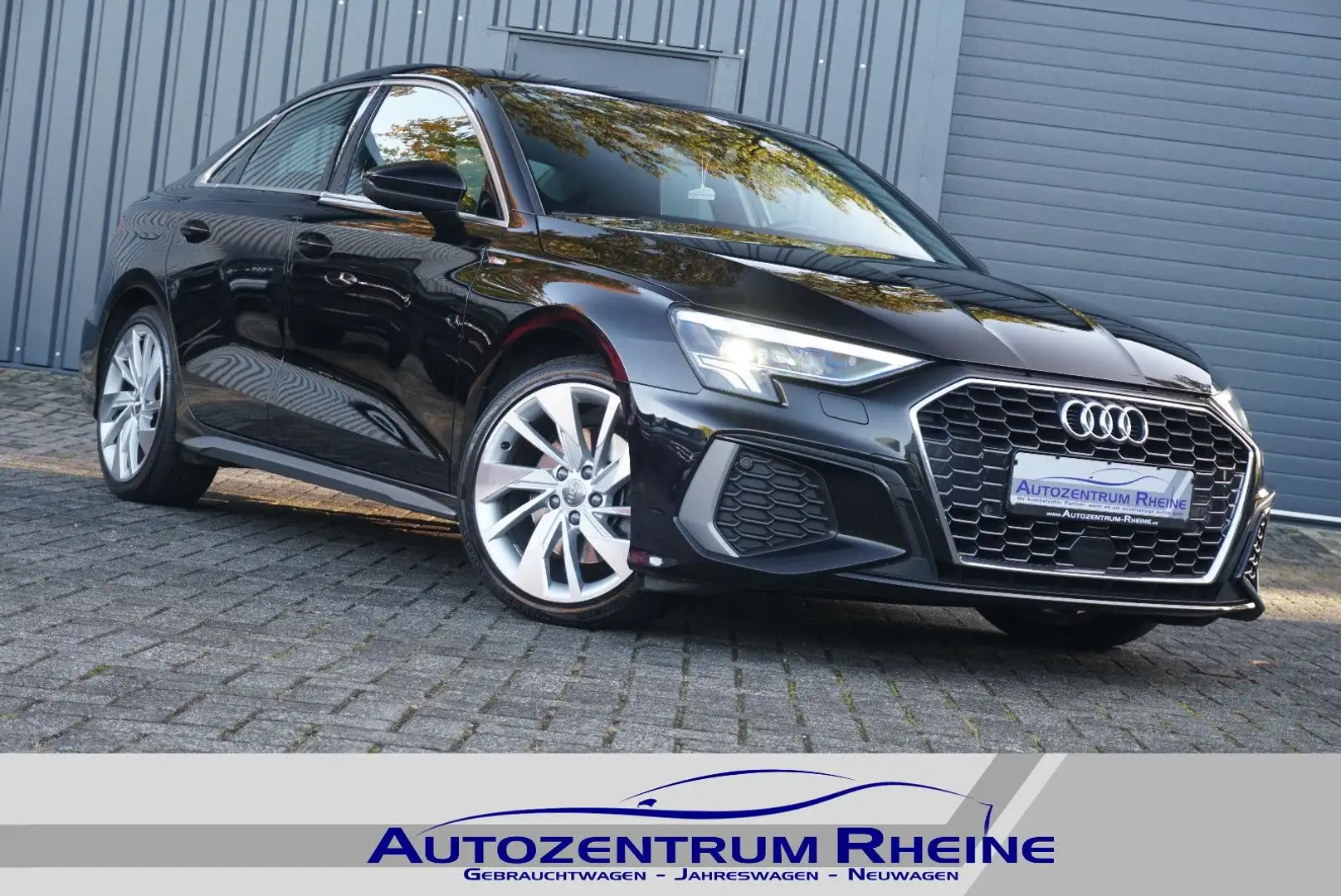Audi A3 35 TDI Lim S line Virtual Nav SHZ LEDER Matri Schwarz - 1