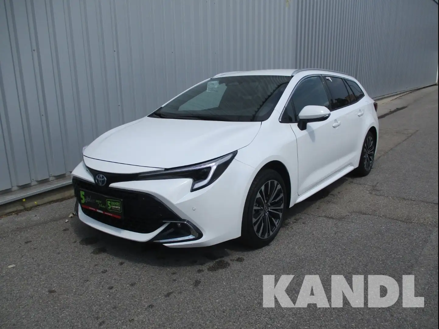 Toyota Corolla 1.8 Hybrid Touring Sports Active Drive Blanc - 1