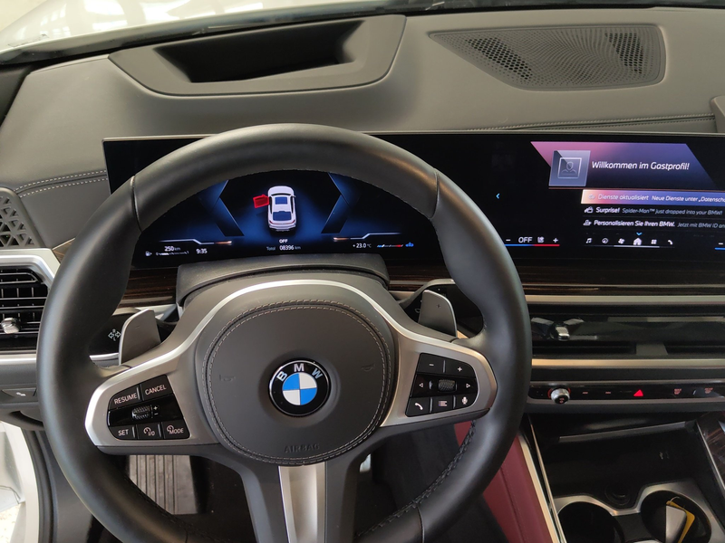 BMW X6 xDrive40d M Sport AHK/SHZ/LED+/hk/PANO/SoftCl — photo 8