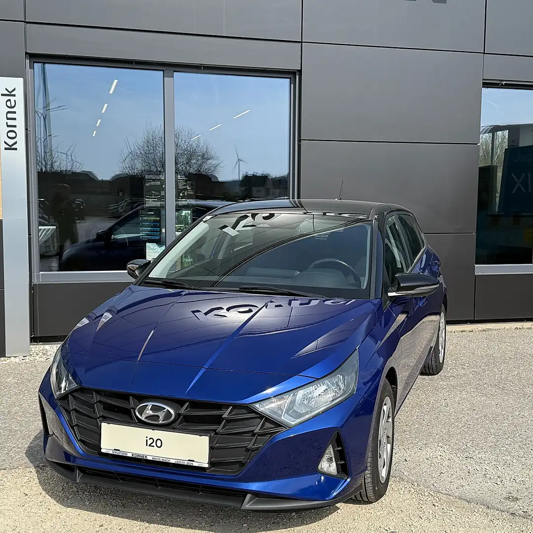 Hyundai i20 1,2 MPI i-Line Plus mit Winterpaket Blau - 1