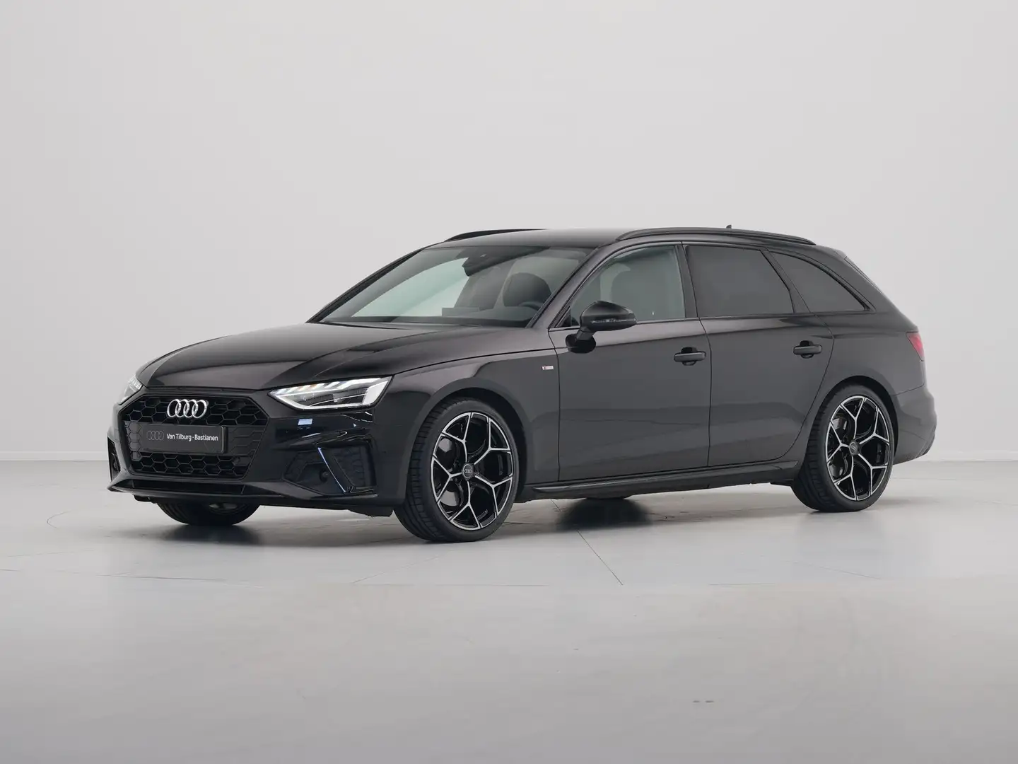 Audi A4 Avant 35 TFSI S-Line edition Navigatie Pdc Clima C Negro - 2