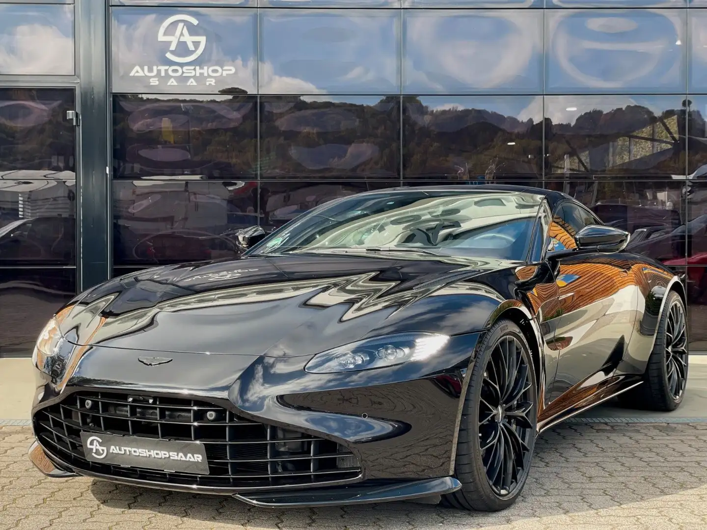 Aston Martin V8 4.0 V8 1.hand 21 Zoll Schwarz - 1