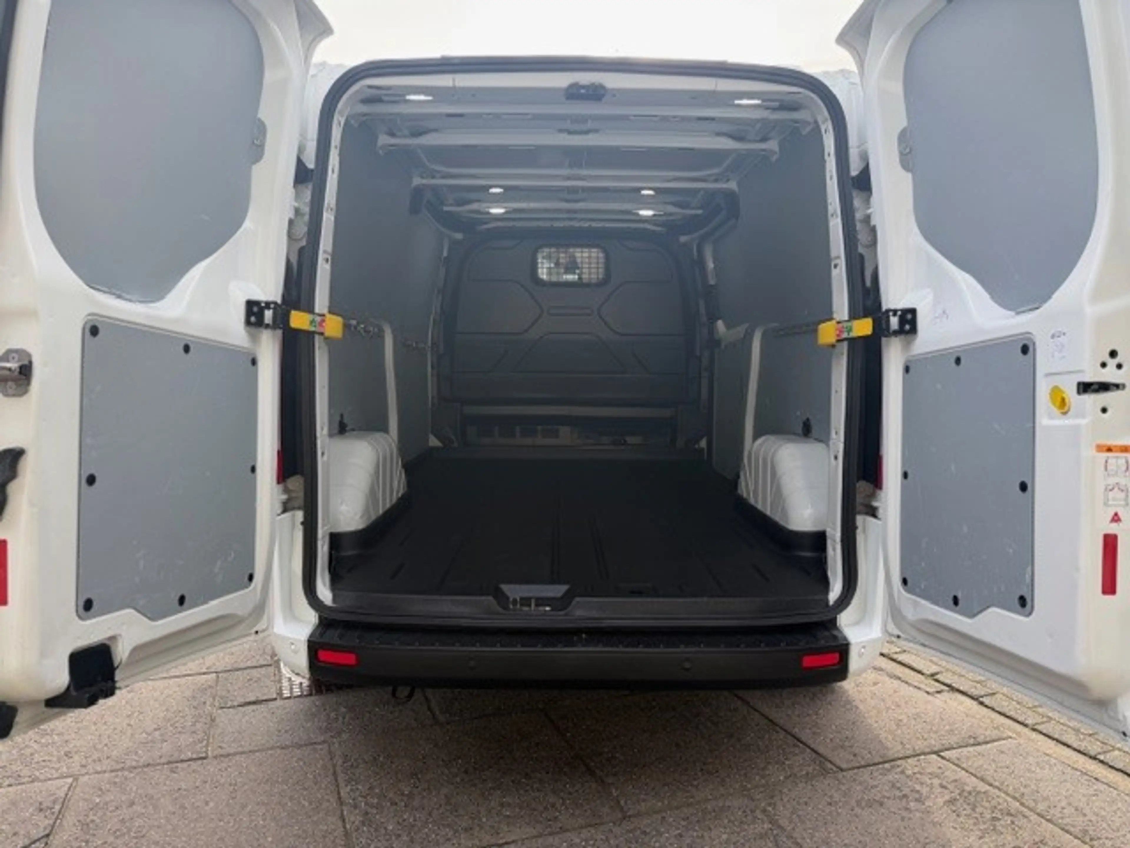 Ford Transit Custom 300 2.0 TDCI L2H1 Trend AIRCO I PDC I 3-ZITS I 1e — photo 6
