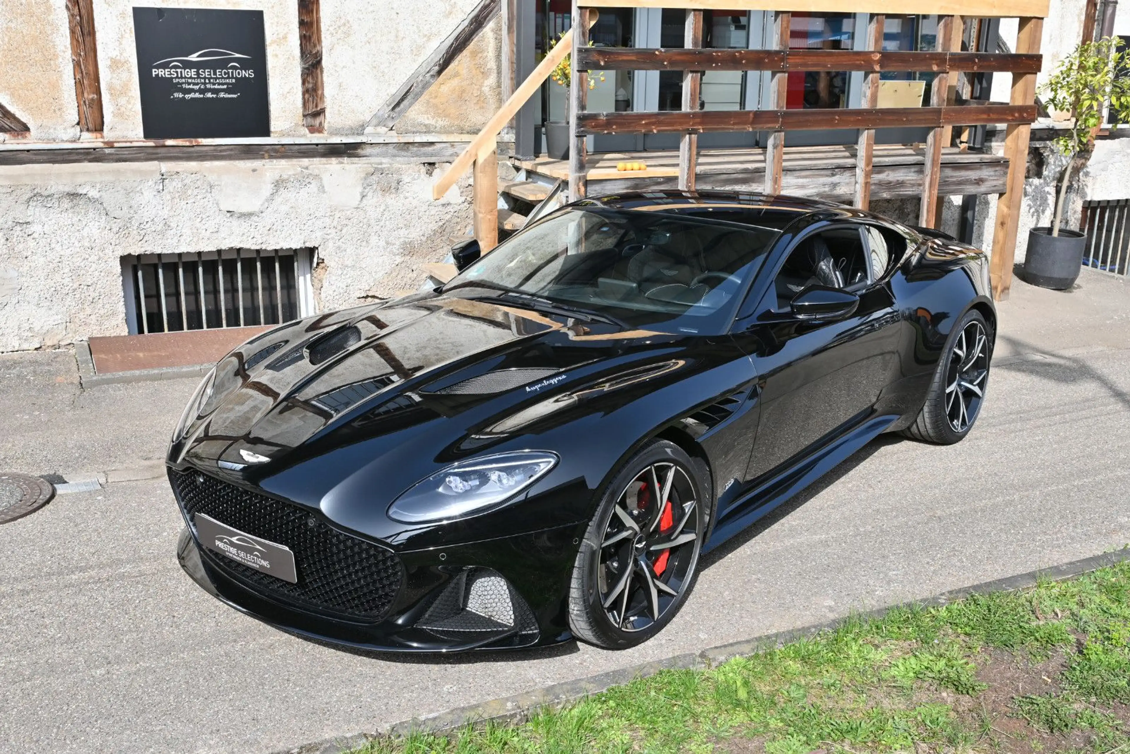 Aston Martin DBS /Carbonpaket Innen&Außen/SH&SL/1a/1.HD — photo 14