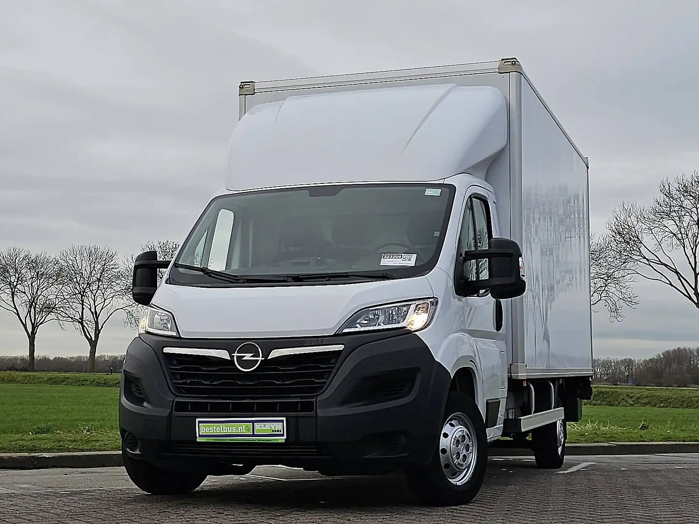 Opel Movano 2.2D 140 L3 3.5t Bakwagen Laadklep Navi Airco Crui Wit - 2