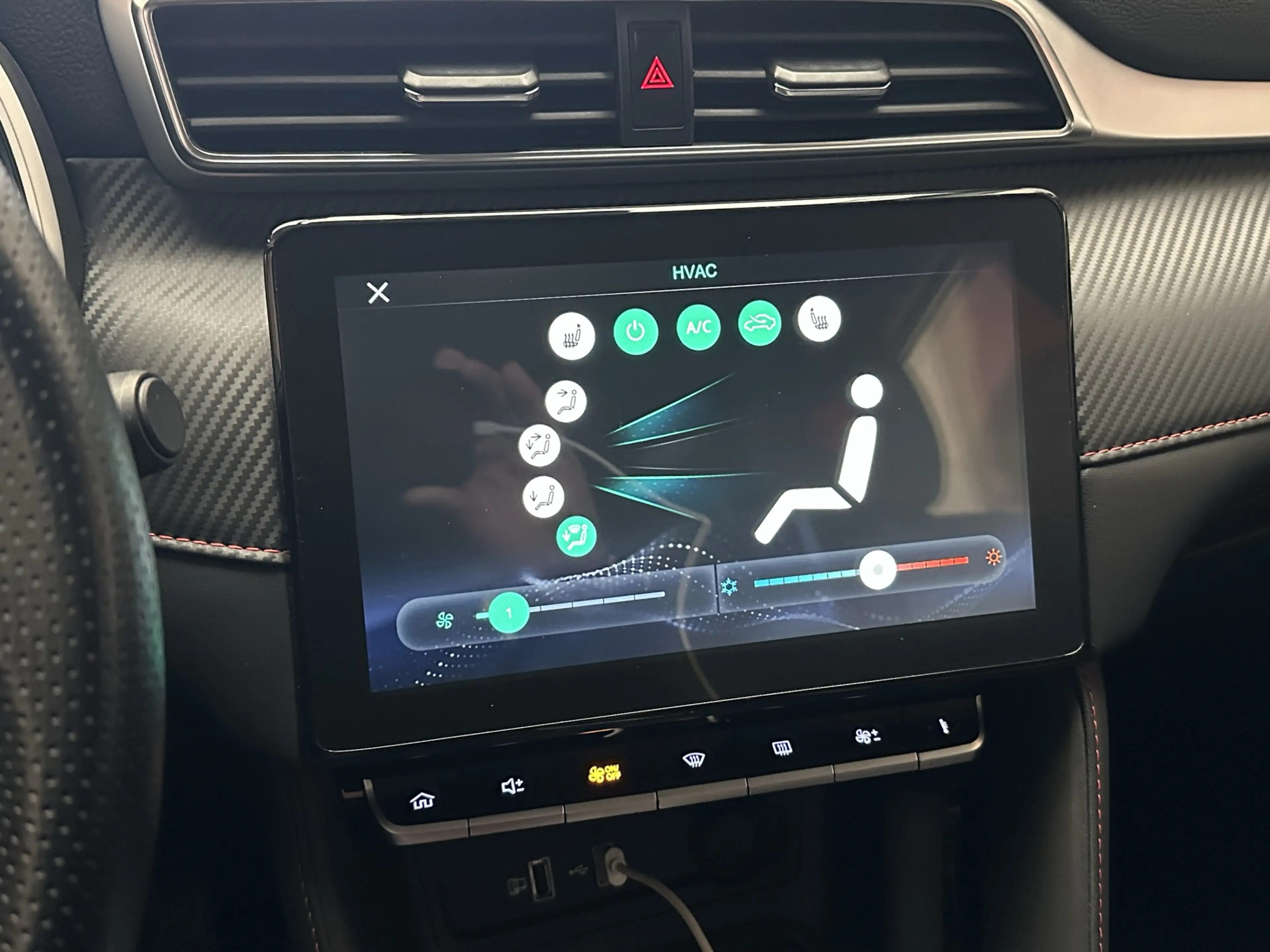 MG ZS 106 PK 1.5 LEDER CRUISE CONTROL NAVIGATIE 360 CAME — photo 32