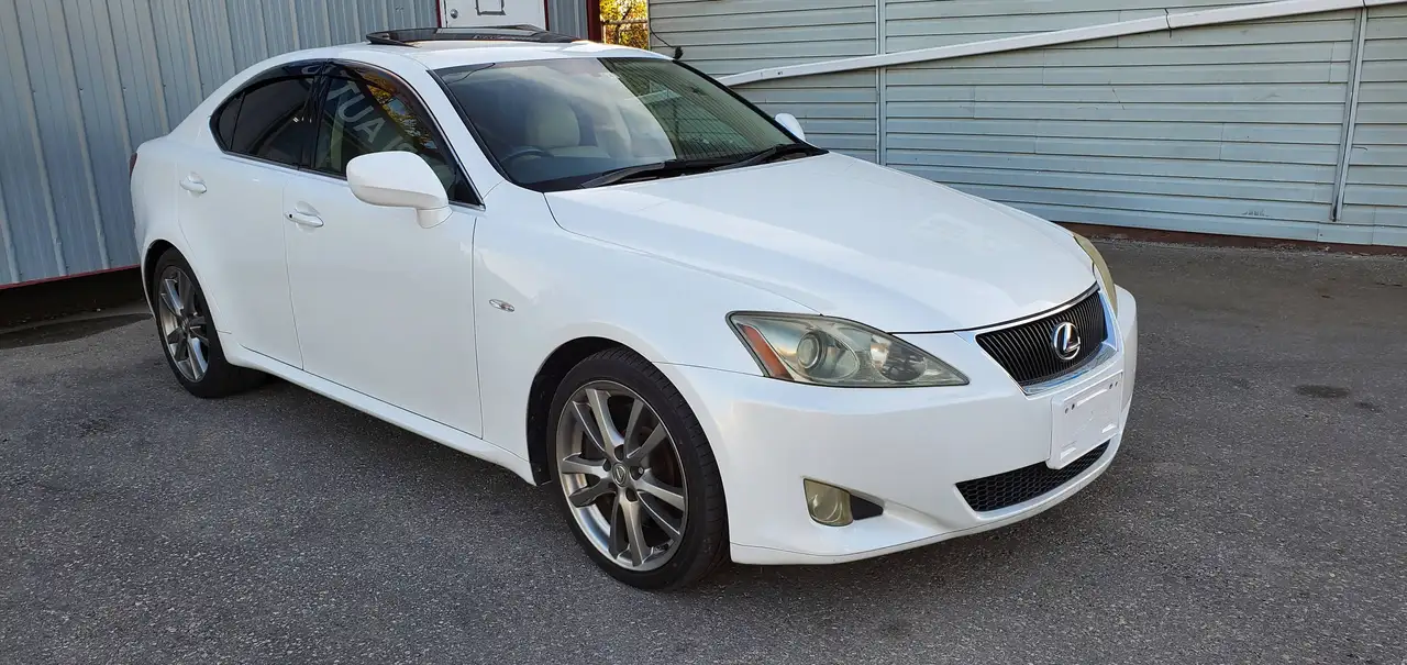Lexus IS photo Lexus IS