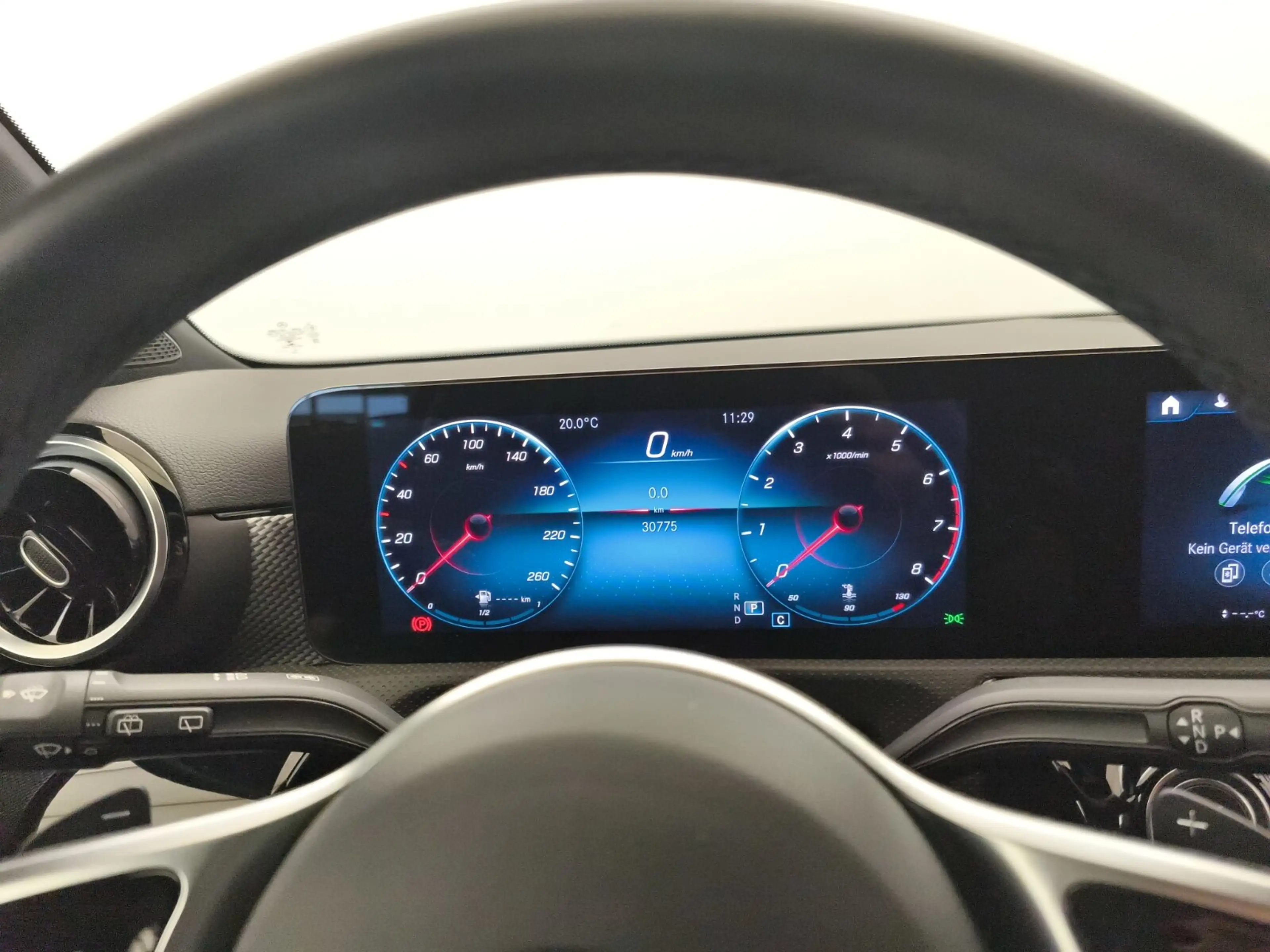 Mercedes-Benz A 180 A 180 Progressive LED AHK DAB Carplay MBUX High — photo 15