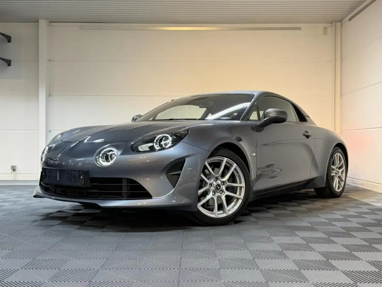 Alpine A110 2023