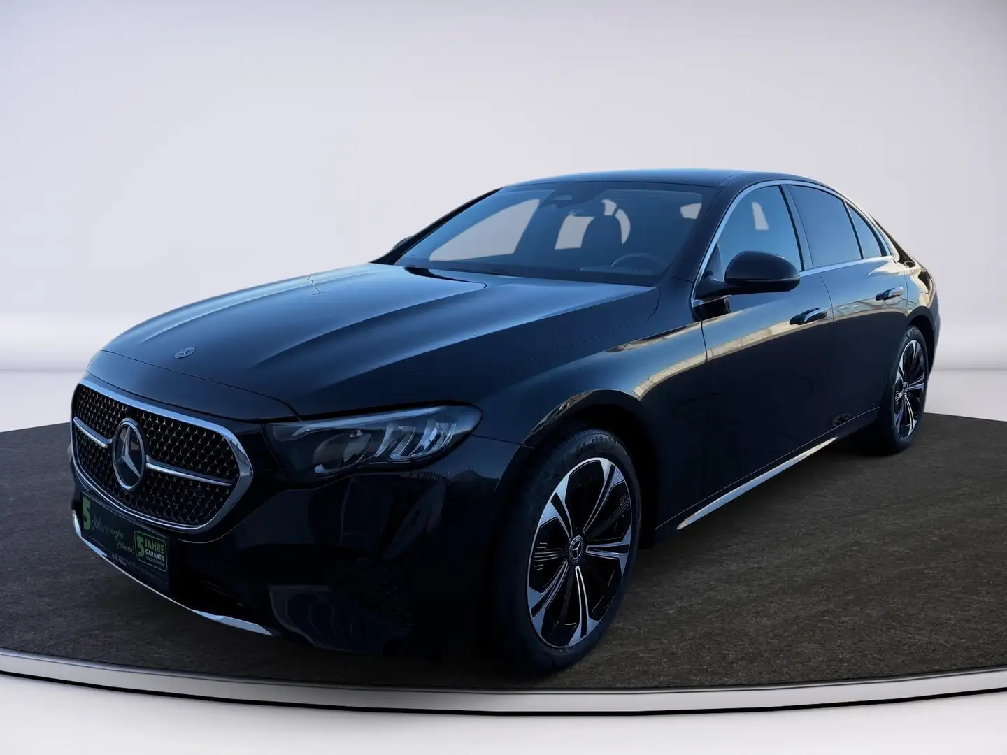 Mercedes-Benz E 300 de 4M DISTRONIC AHK KEYLESS GO Schwarz - 2
