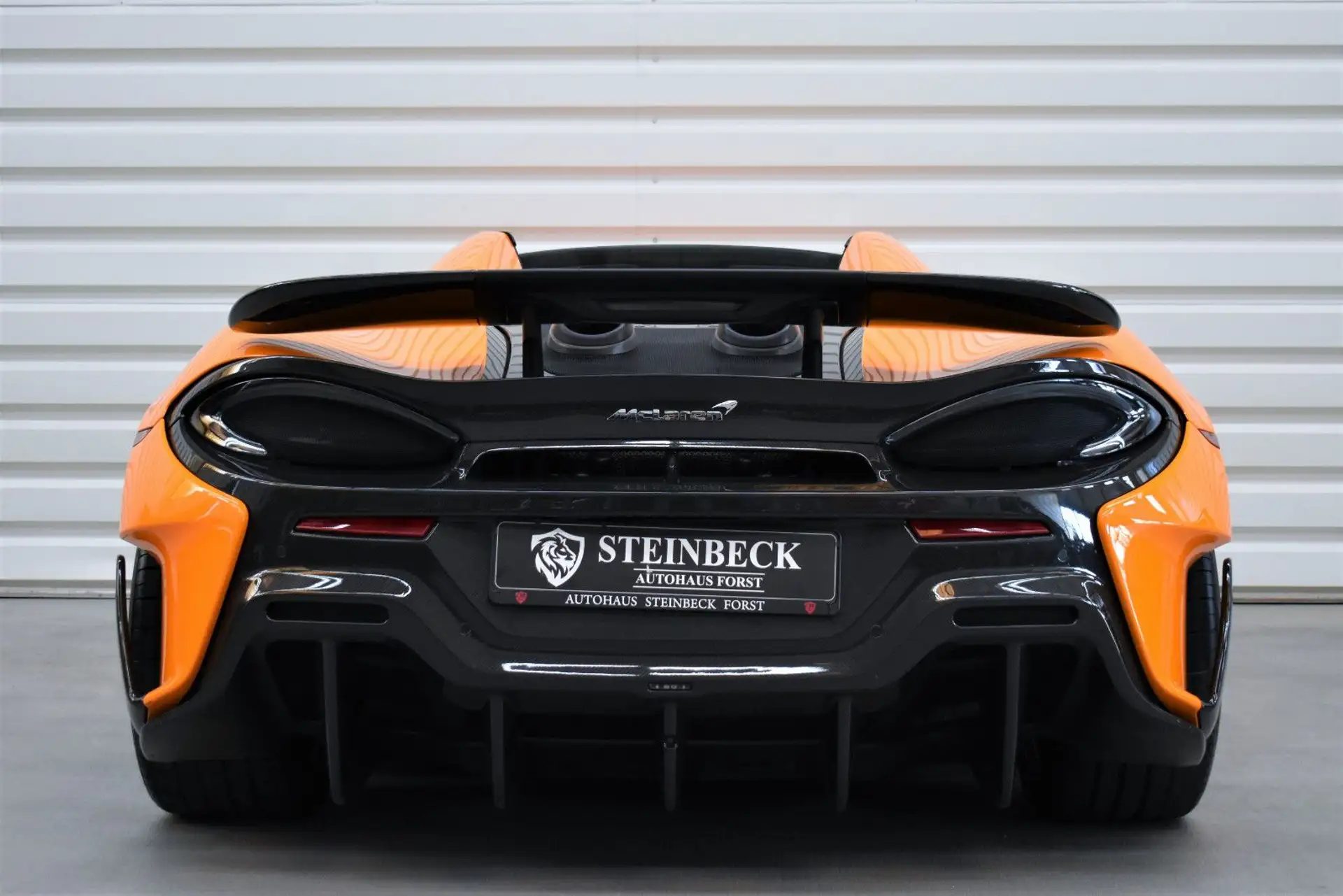 맥라렌 600LT Spider 2019 주황 사진 7
