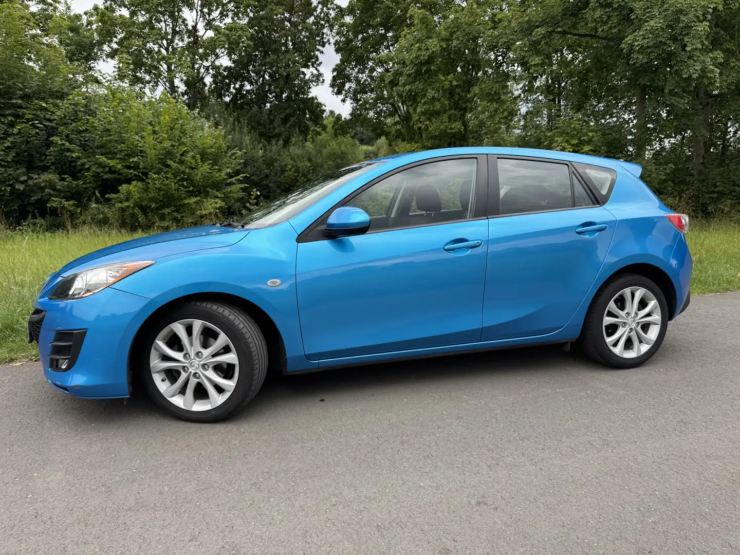 Mazda 3 High-Line, 2: Hand, Shz, Navi. Синий - 1