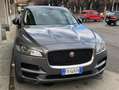 Jaguar F-Pace F-Pace 2015 2.0d i4 Portfolio awd 180cv auto my19 Gri - thumbnail 1