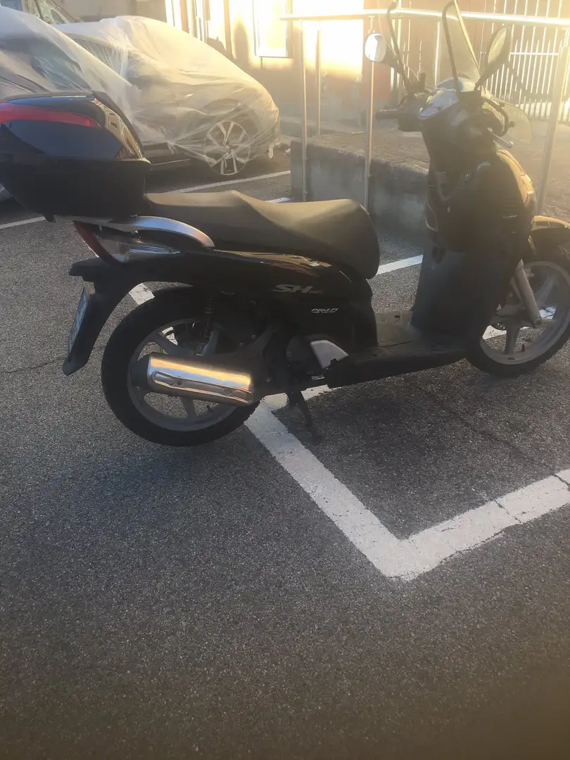 Honda SH 150i Schwarz - 2