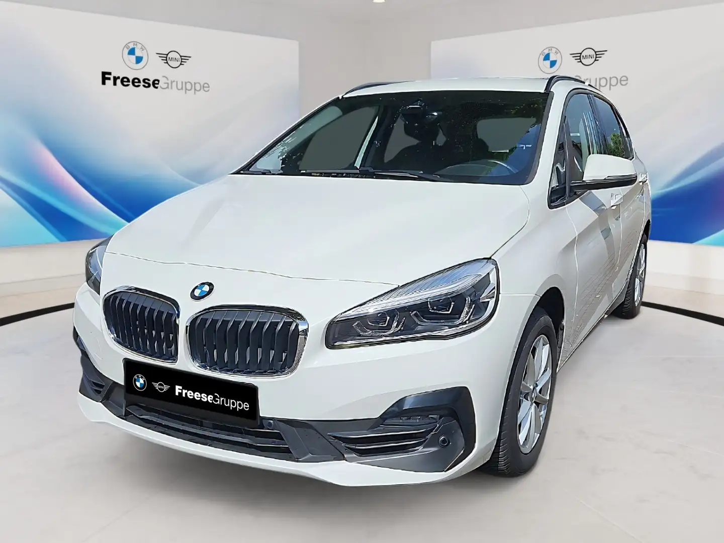 BMW 216 i Active Tou Advantage LED Tempomat Shz PDC Blanc - 1