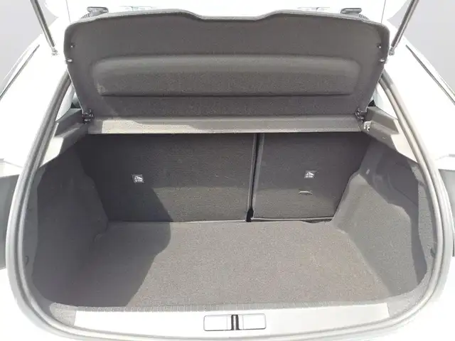 Opel Corsa view 7