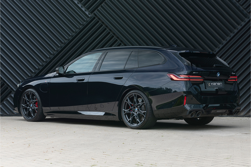 BMW 550 5-serie Touring 550e xDrive M-Sport Pro ACC M Stoe — photo 9