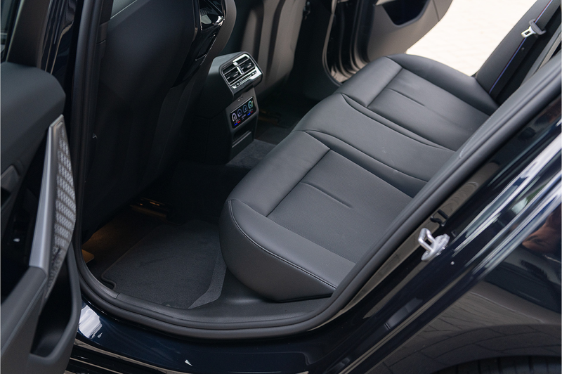 BMW 550 5-serie Touring 550e xDrive M-Sport Pro ACC M Stoe — photo 26