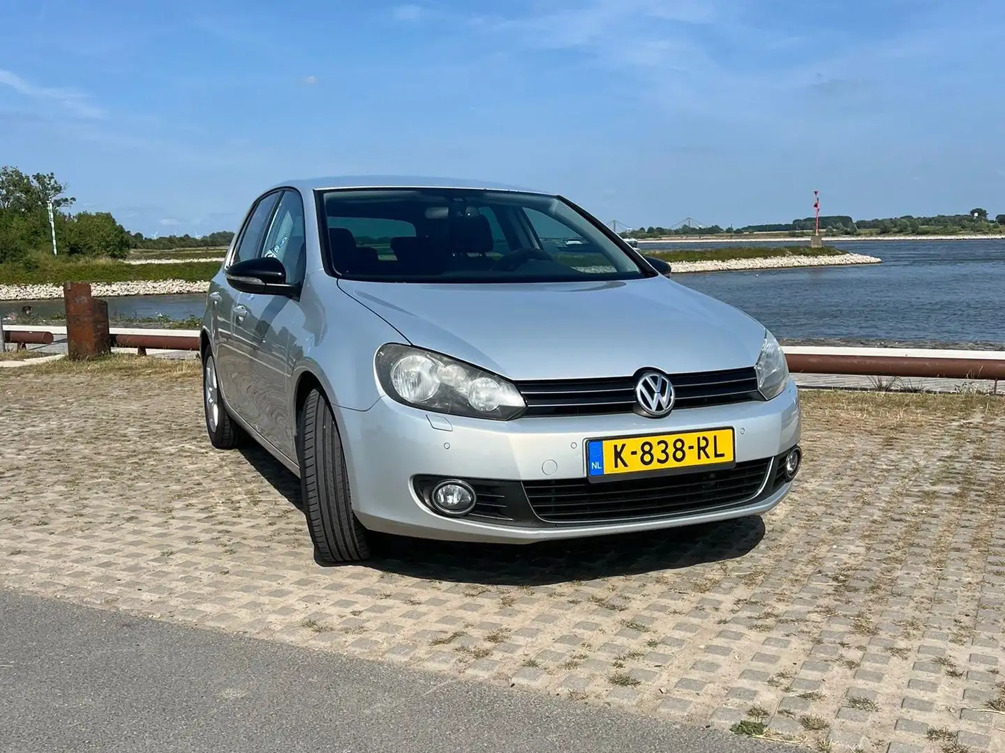 Volkswagen Golf Golf 1.2 TSI Trendline Grijs - 1