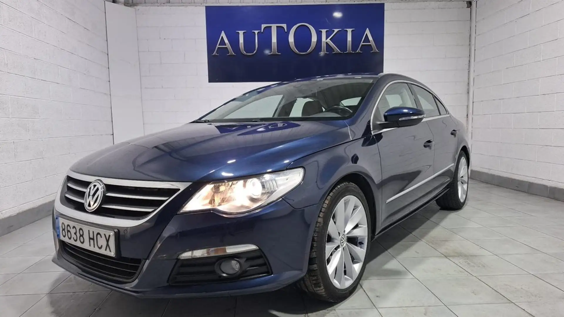 Volkswagen Passat CC 1.8 TSI 160cv DSG Blauw - 1