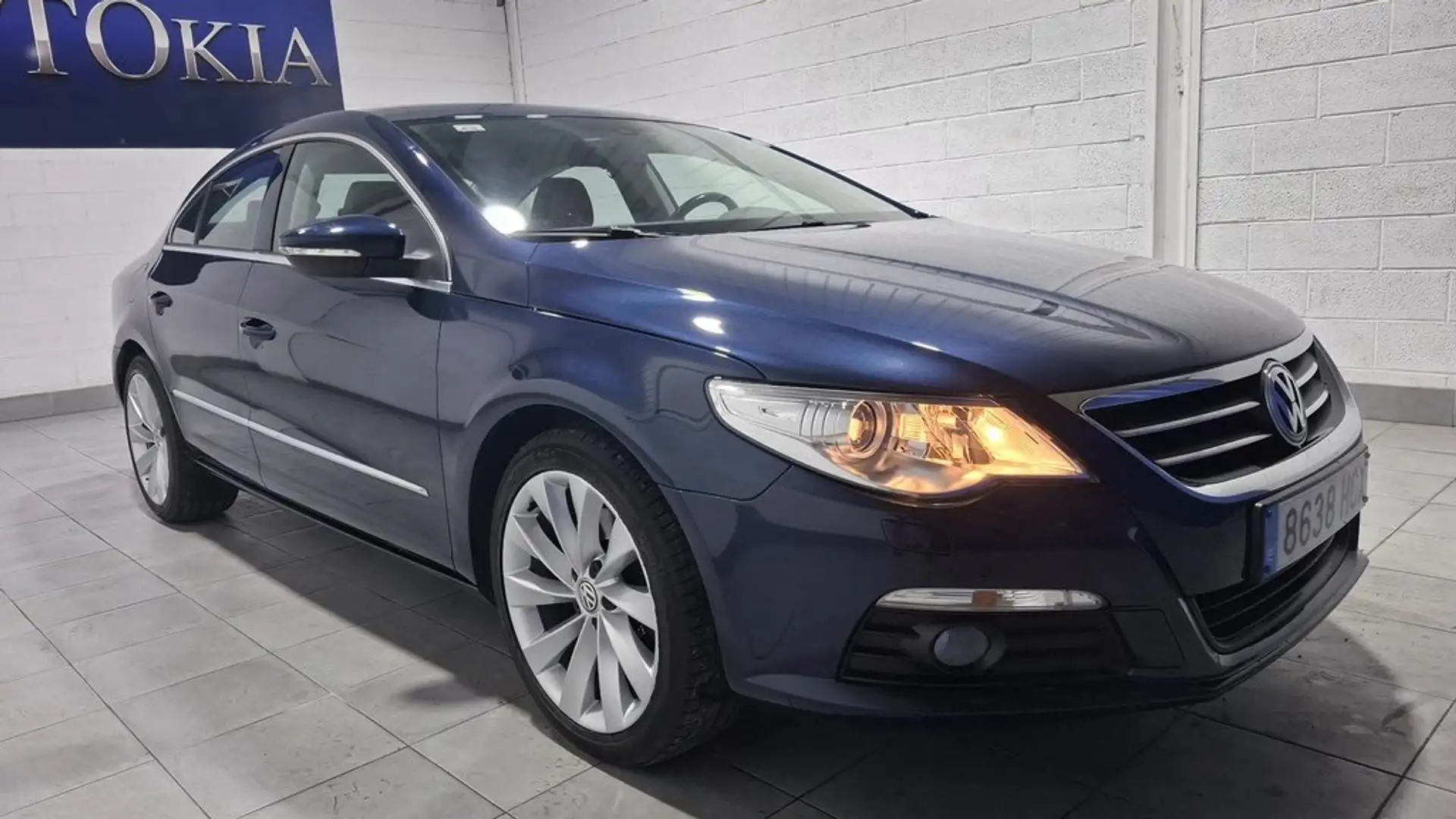Volkswagen Passat CC 1.8 TSI 160cv DSG Blauw - 2