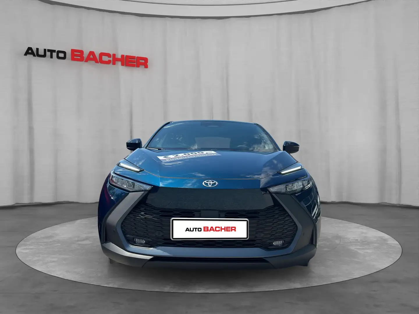 Toyota C-HR 1,8 Hybrid Active Drive 2WD Blau - 2