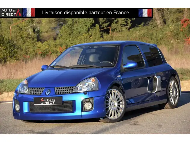 Renault Clio Clio 3.0i V6  II RS V6 BERLINE RS V6 PHASE 2
