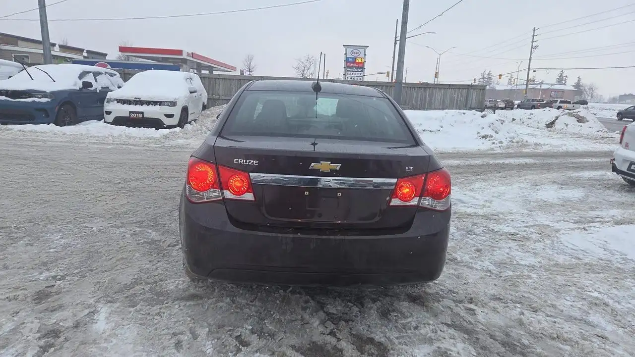 Chevrolet Cruze снимка Chevrolet Cruze