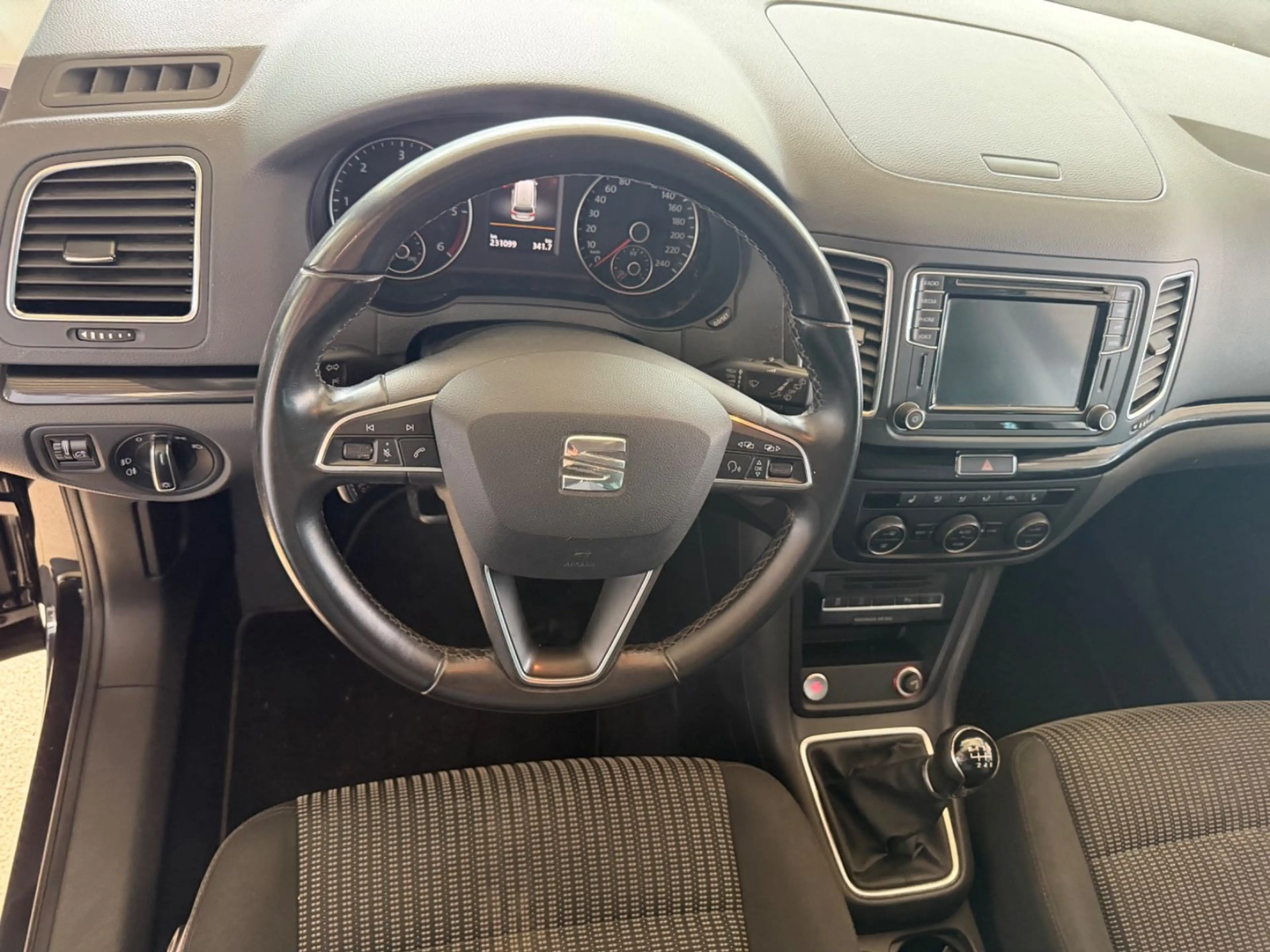SEAT Alhambra Style*7 Sitzer* 1.Hand — photo 12