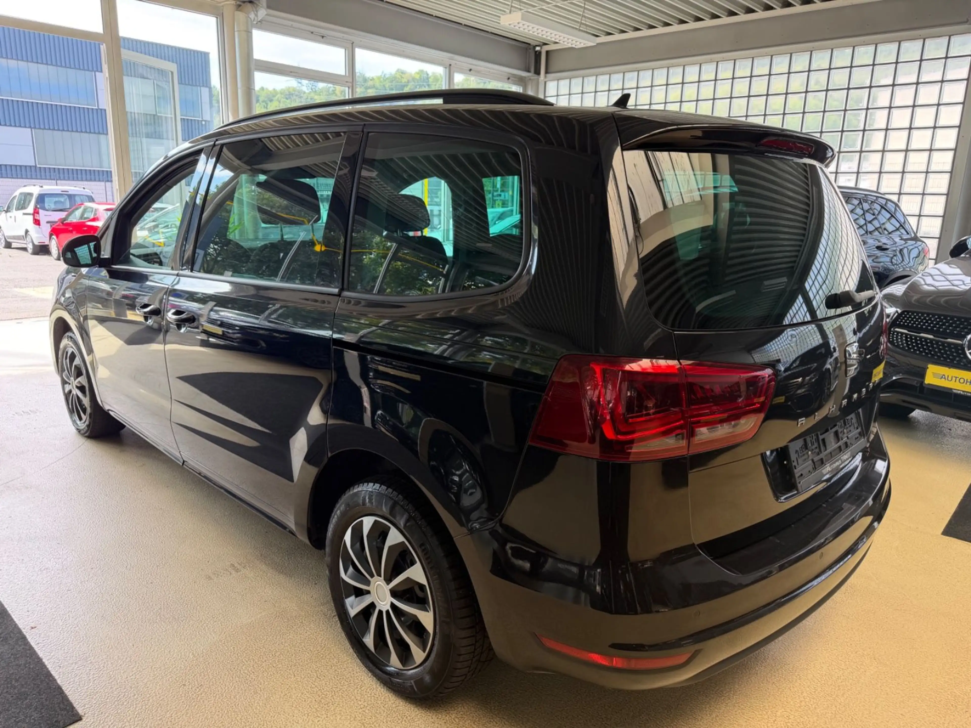 SEAT Alhambra Style*7 Sitzer* 1.Hand — photo 4