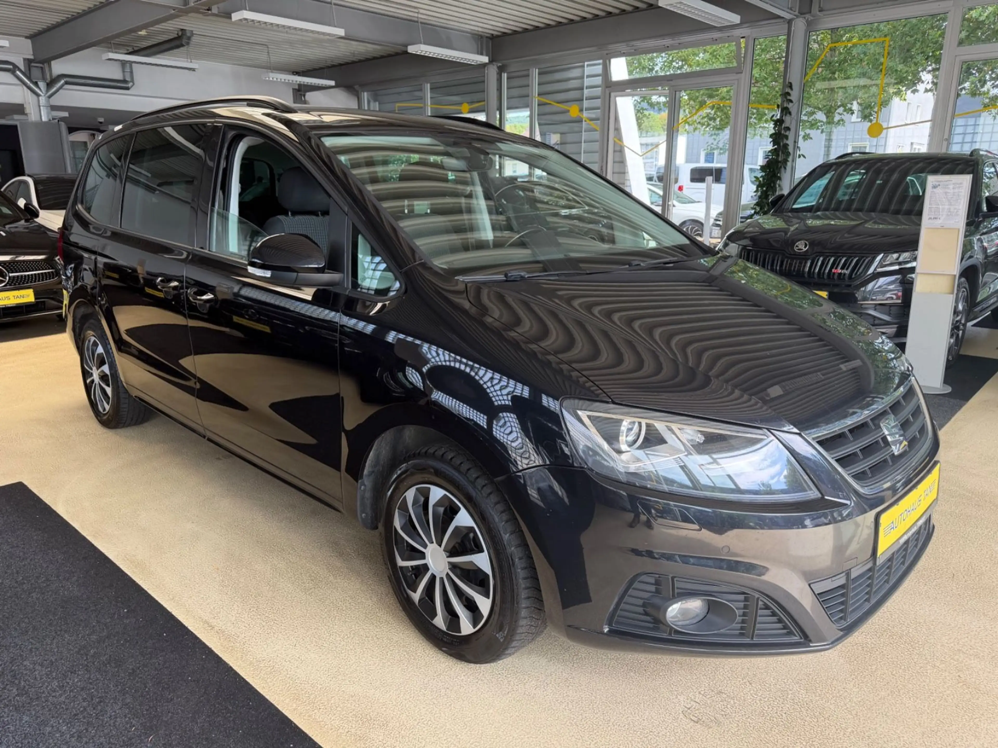 SEAT Alhambra Style*7 Sitzer* 1.Hand — photo 3