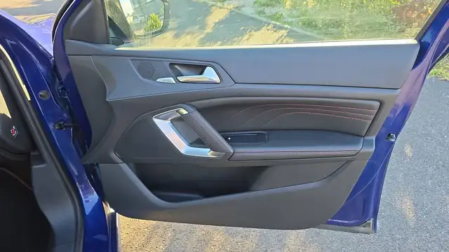 Peugeot 308 view 22