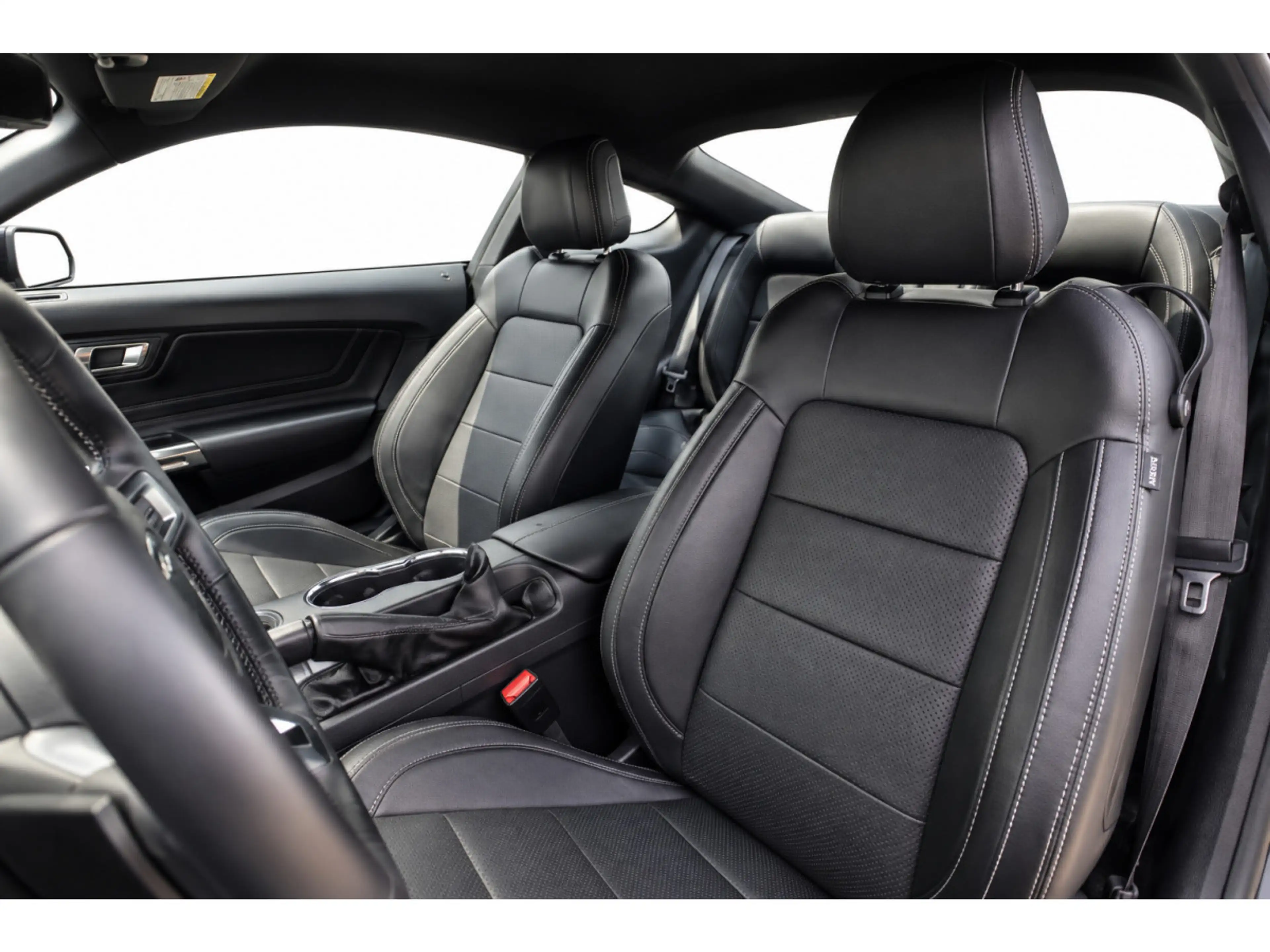 Ford Mustang 5.0 V8 GT EUROPA COC BANG OLUFSEN CUIR NAVI GARANT — photo 7