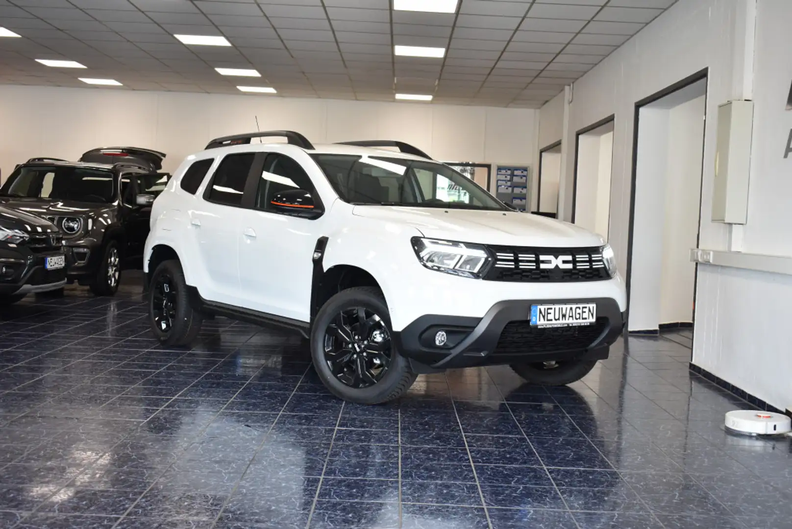 Dacia Duster dCI 115 4WD Extreme+ Navi 360° Kamera Weiß - 2