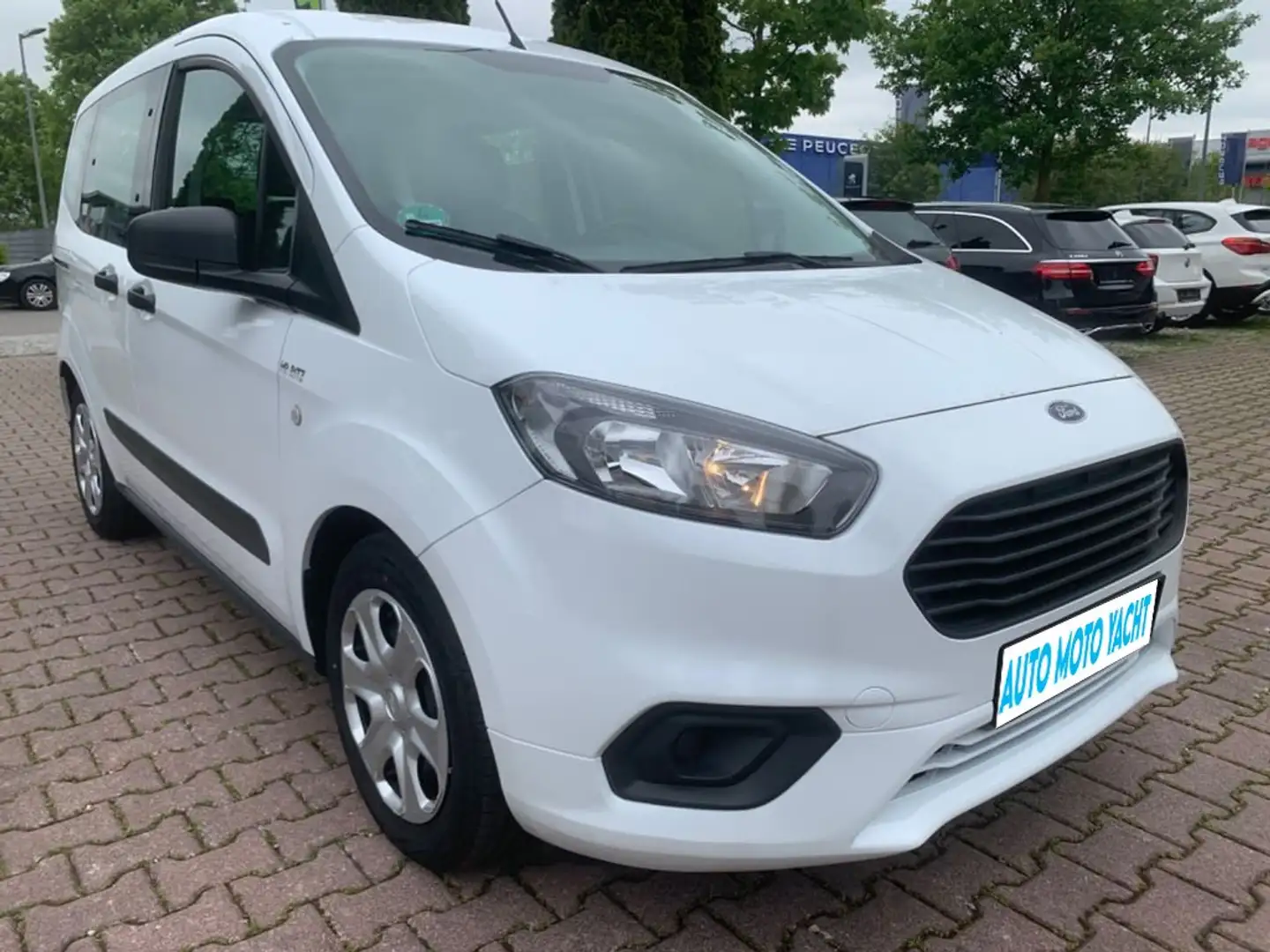 Ford Tourneo Courier Blanc - 2