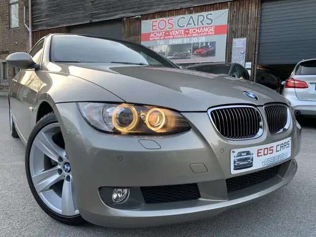 BMW 325 6cylindre 1 main carnet xénon GPS garantie 12 mois