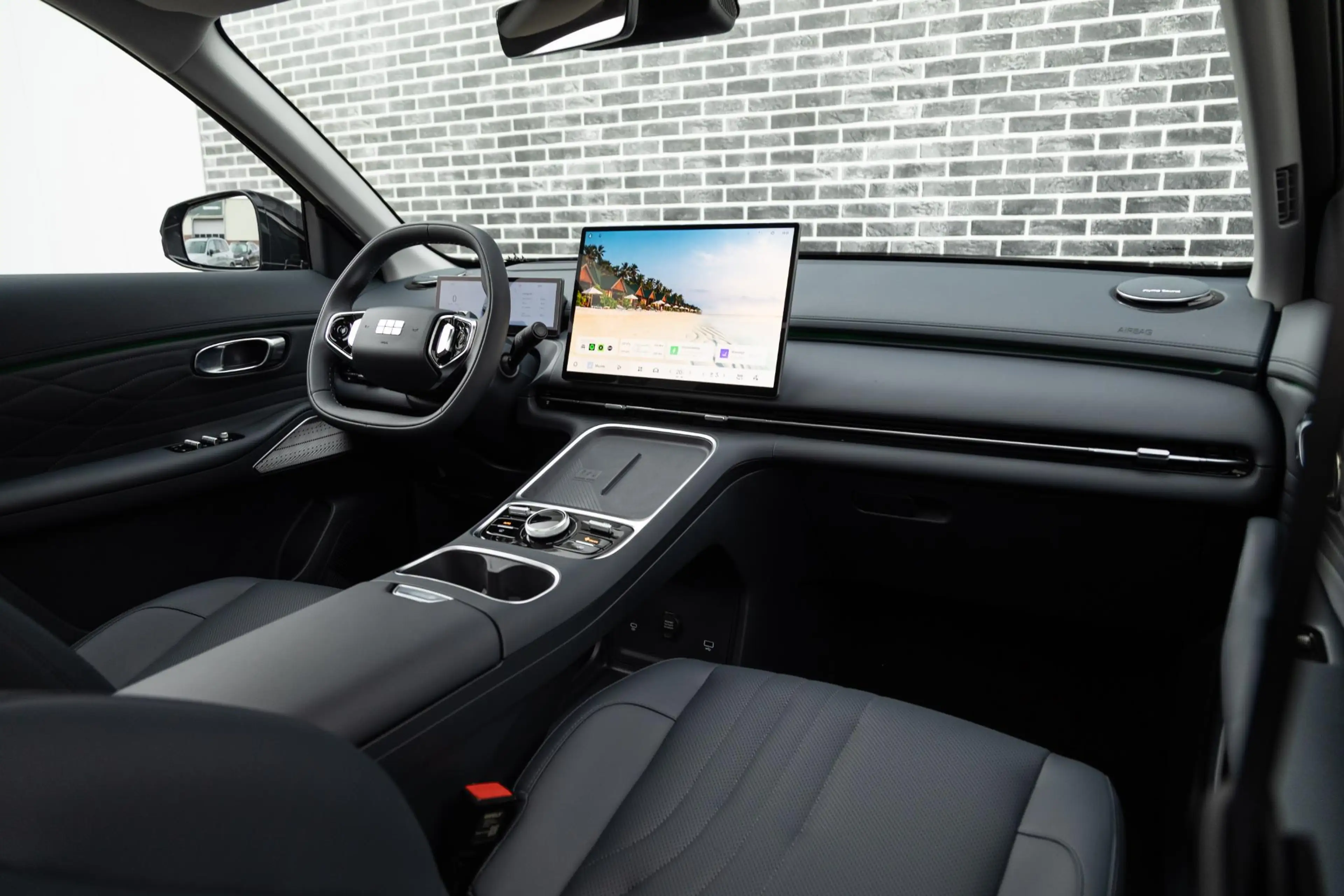 Geely Starray EM-i 1.5 Max+ — photo 7