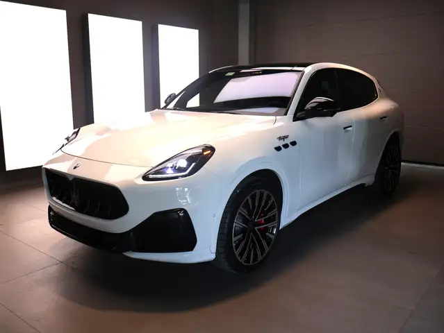 Maserati Grecale Modena Hybrid 330 cv MY25