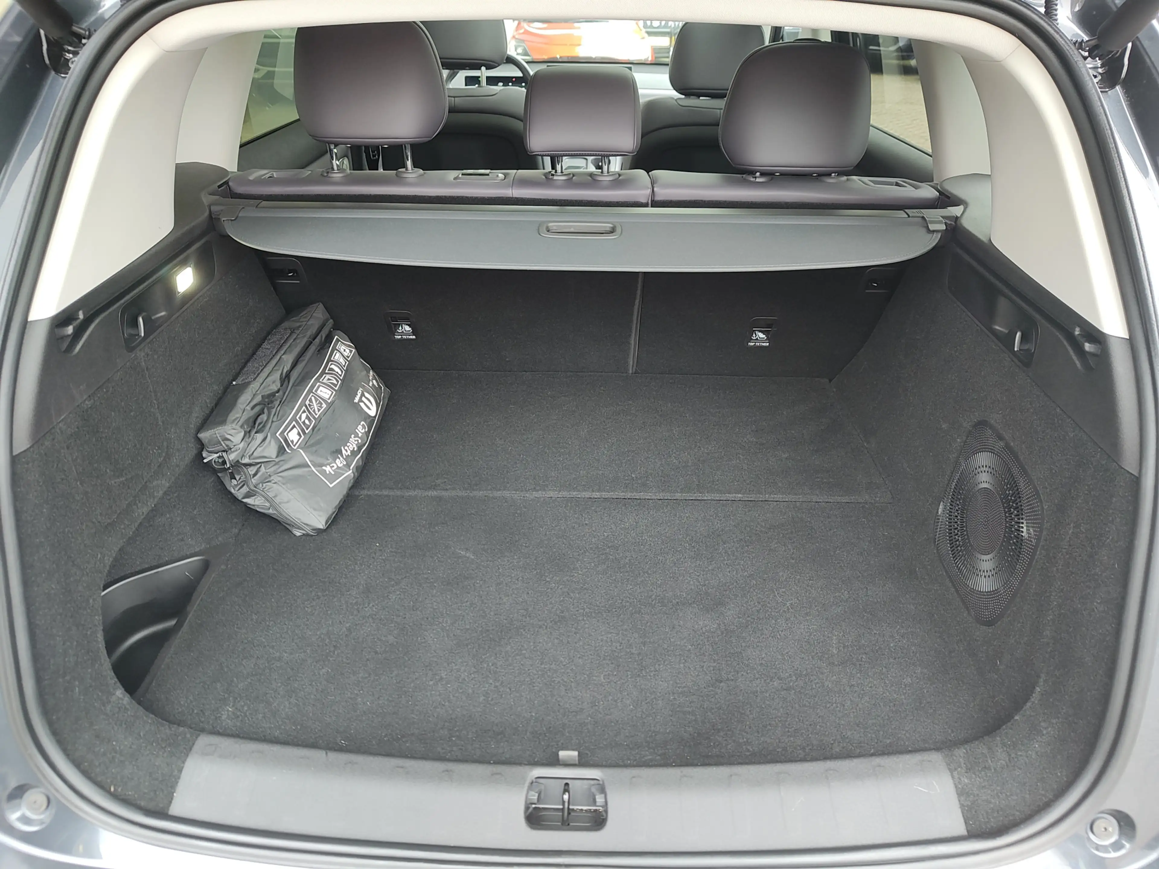 Leapmotor C10 DESIGN REEV 28.4 KWH Trekhaak | Pano | Stoelventil — photo 11