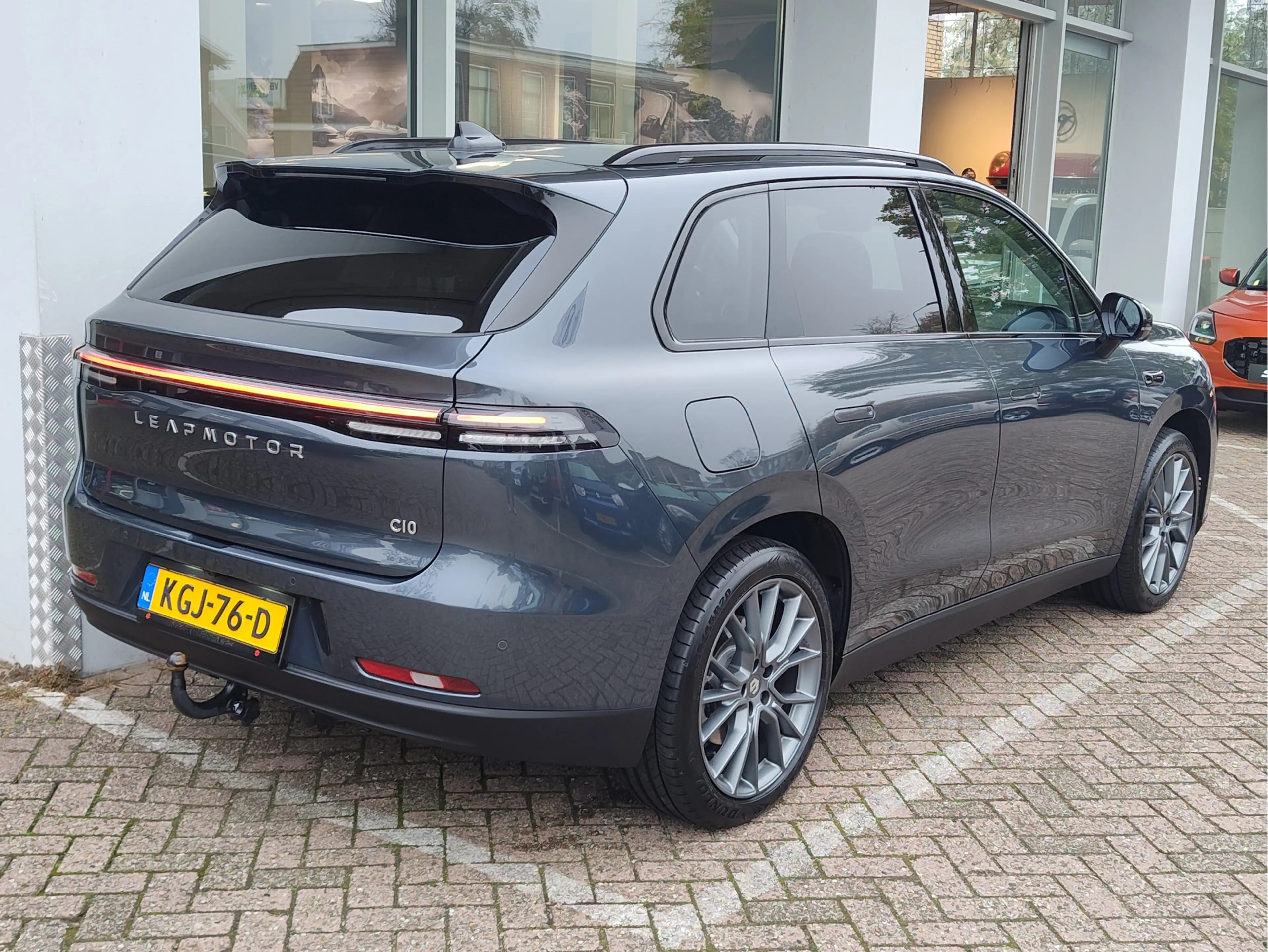 Leapmotor C10 DESIGN REEV 28.4 KWH Trekhaak | Pano | Stoelventil — photo 5