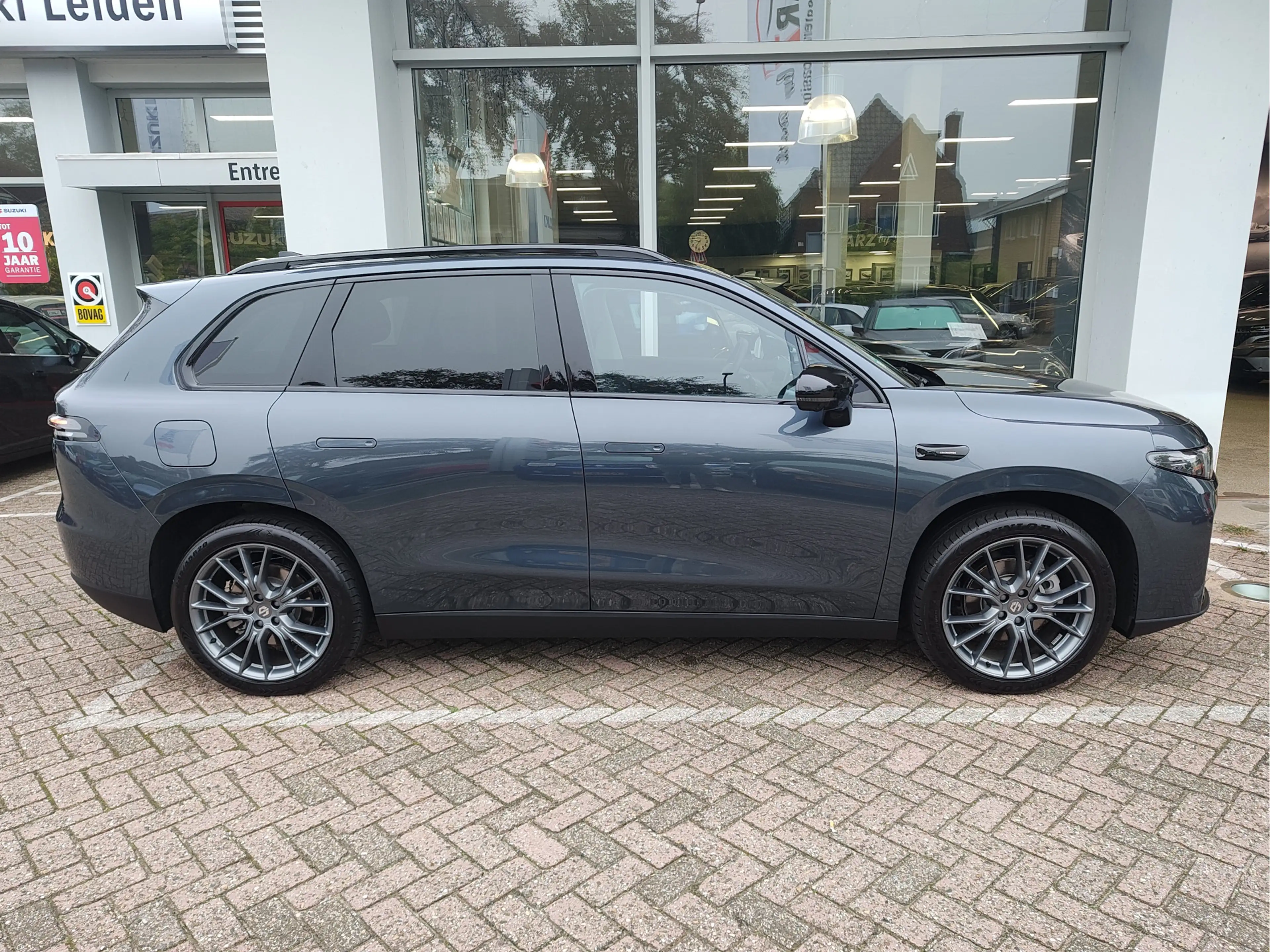 Leapmotor C10 DESIGN REEV 28.4 KWH Trekhaak | Pano | Stoelventil — photo 6