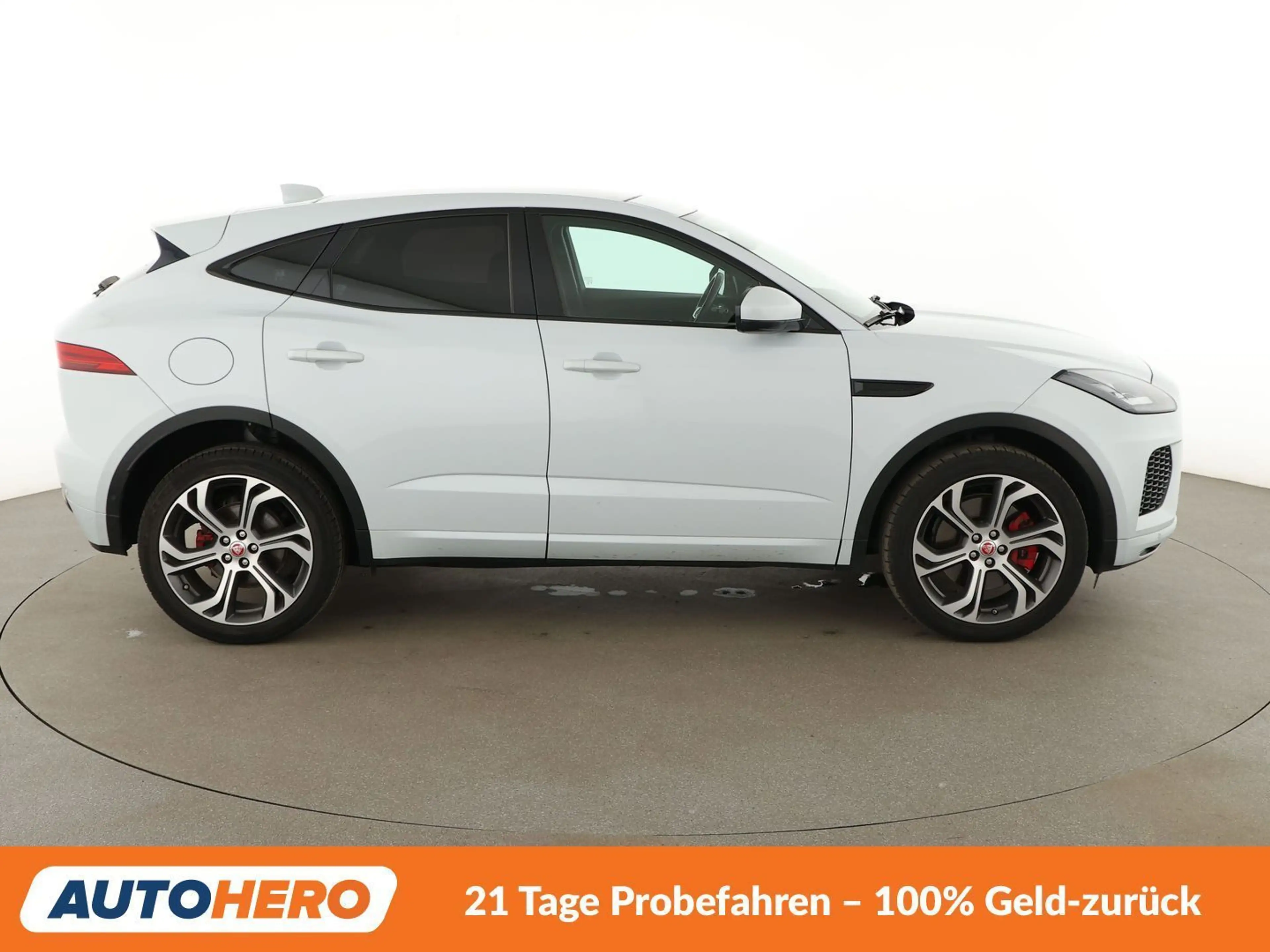 Jaguar E-Pace P250 AWD Aut.*NAVI*TEMPO*CAM*PDC*LIM*ALU* — photo 7