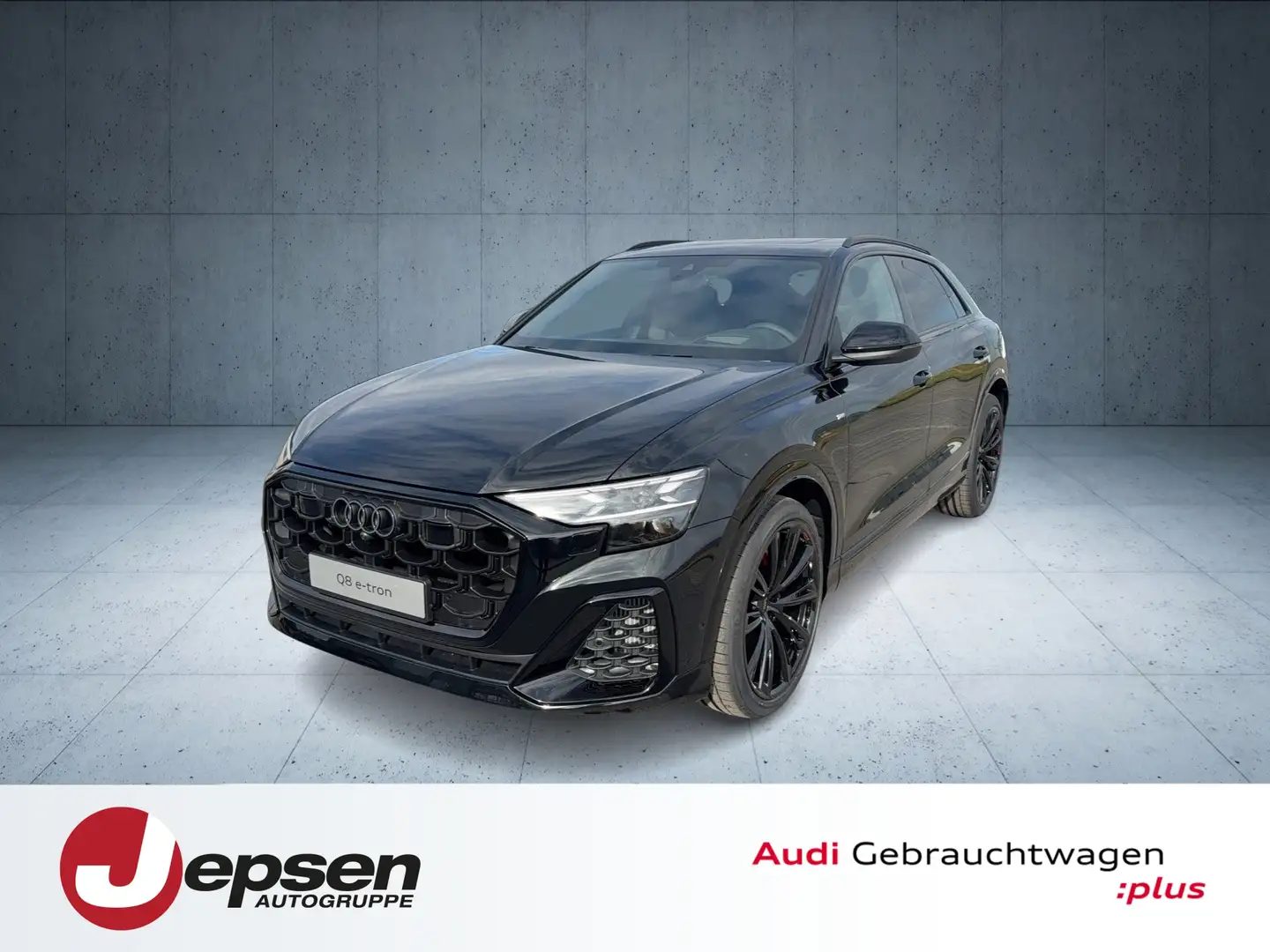 Audi Q8 SUV S line business TFSI e qu. tiptr. PANO 23 Schwarz - 1