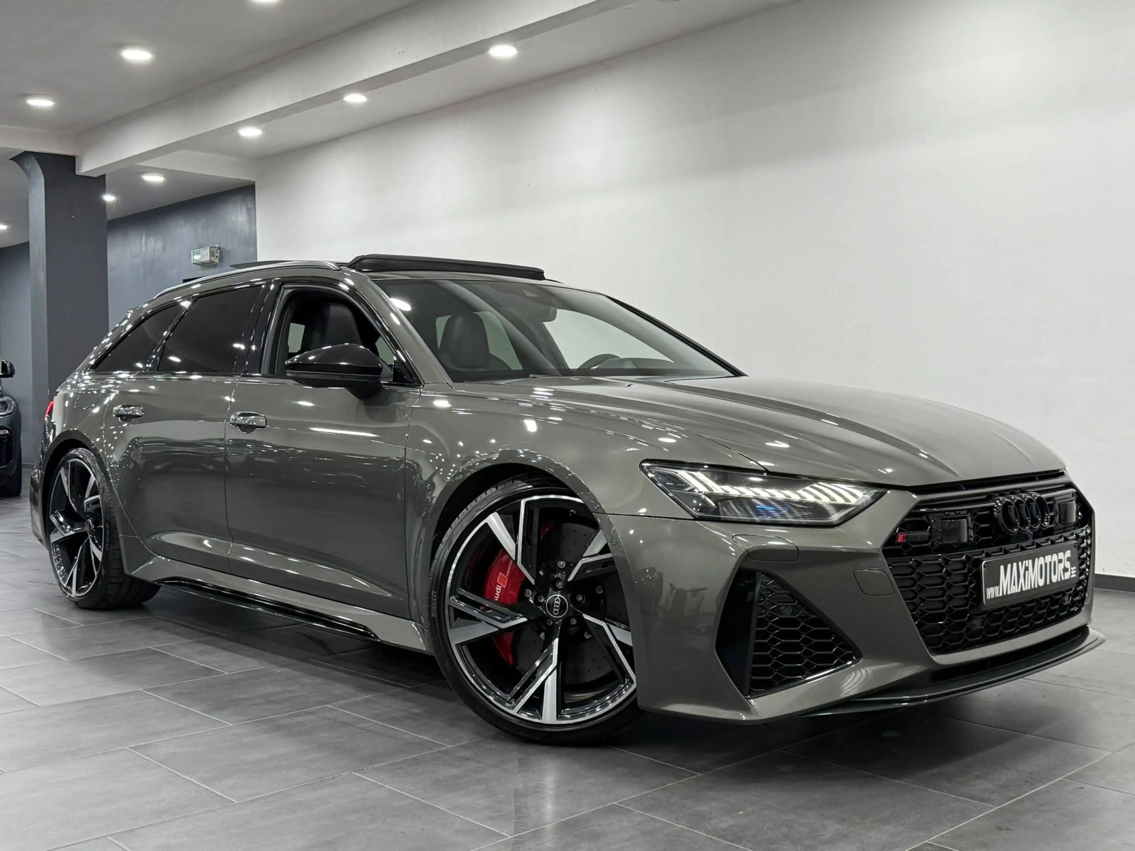 Audi RS6 Avant 4.0 V8 TFSI Belgian car 21% VAT Full 22" Ceramic — photo 4