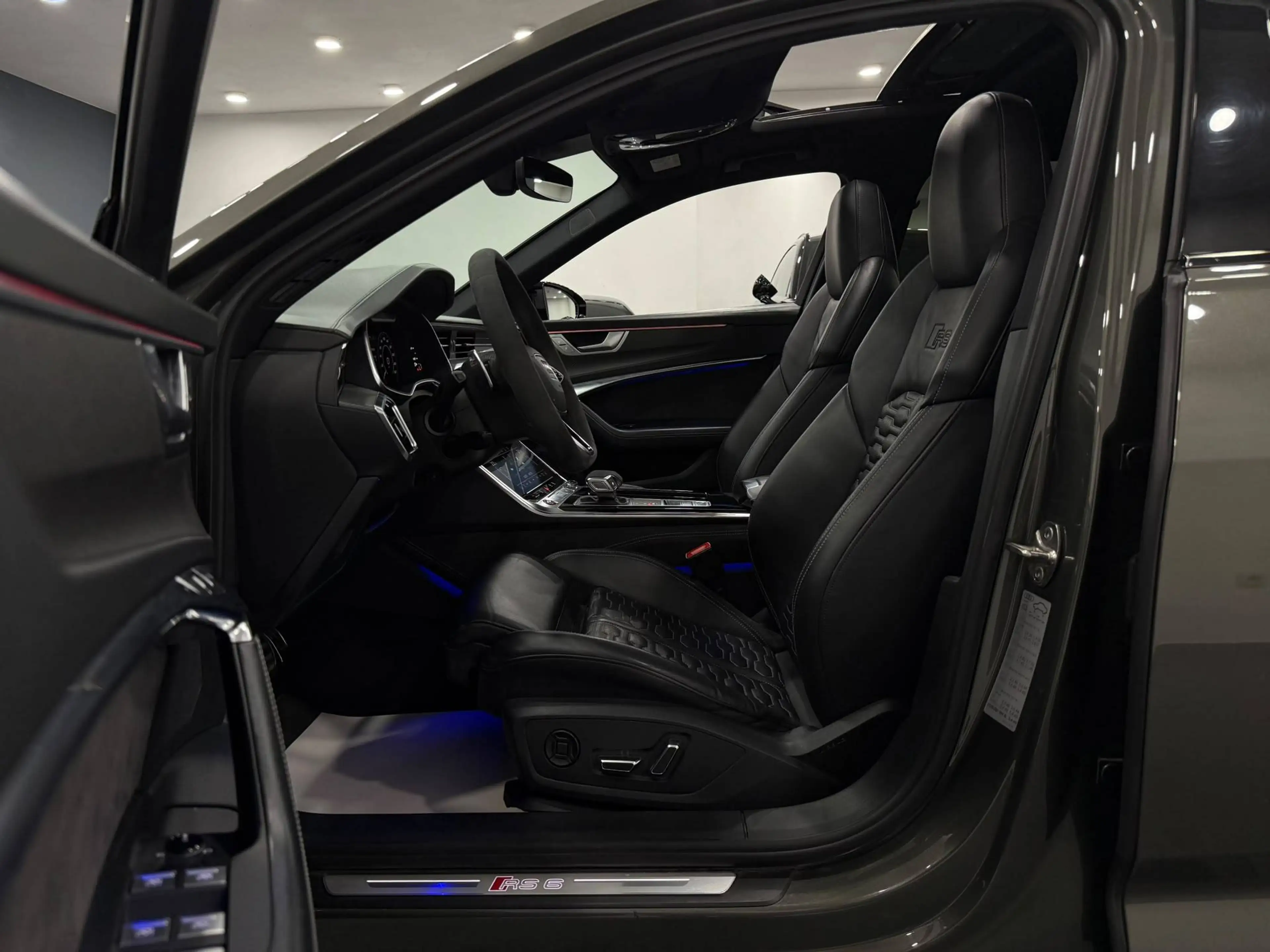 Audi RS6 Avant 4.0 V8 TFSI Belgian car 21% VAT Full 22" Ceramic — photo 14