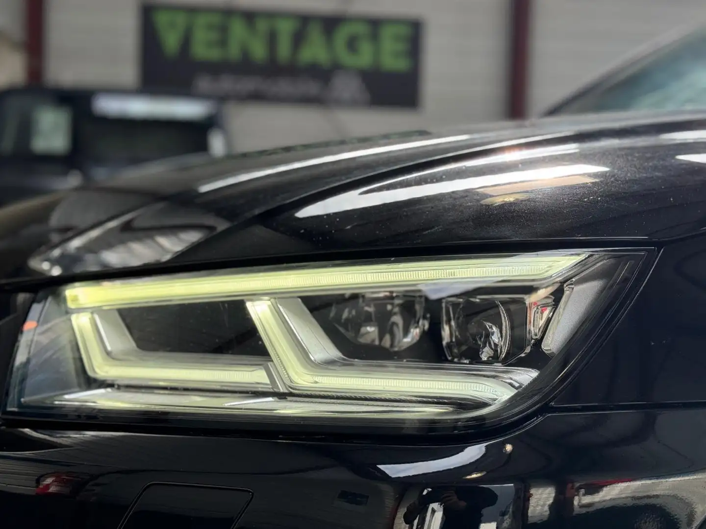Audi Q5 q5 55 tfsi  s-line s-tronic 367 ch Noir - 2