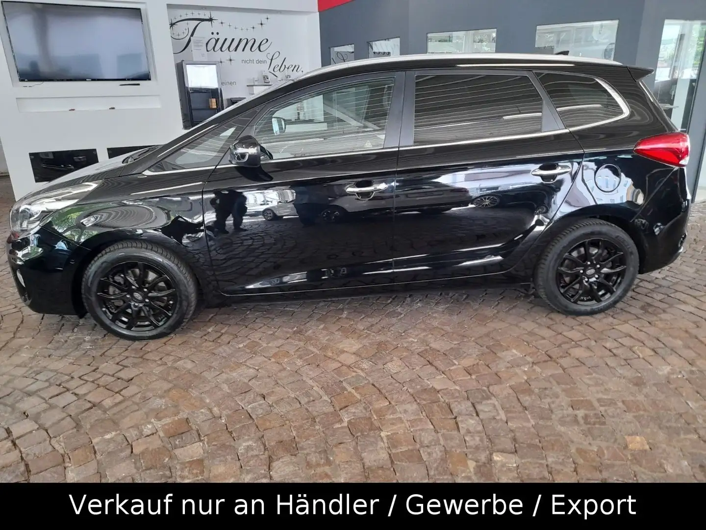 Kia Carens or Rondo Spirit 7-Sitzer Negro - 2
