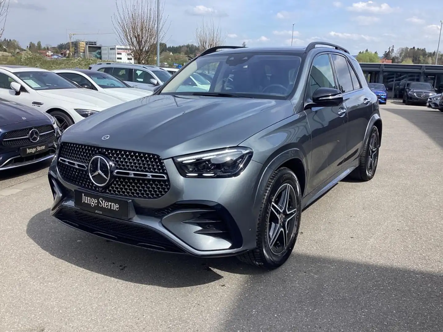Mercedes-Benz GLE 350 de 4M AMG Night Pano Fahrassist AHK Head Gris - 1