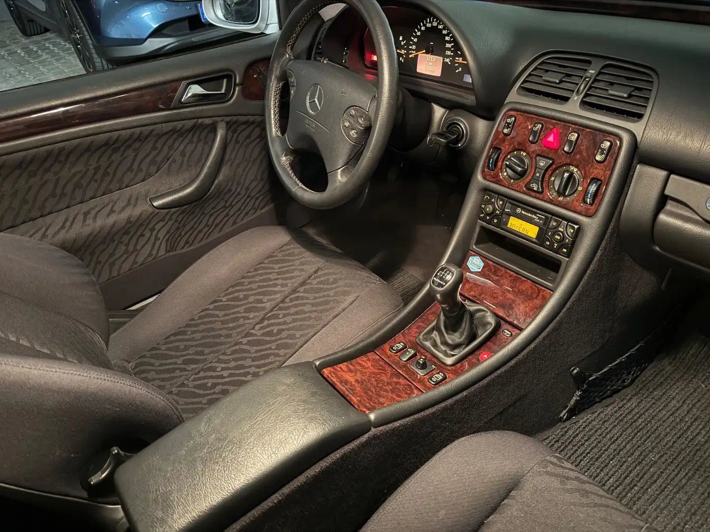 Mercedes-Benz CLK 200 ELEGANCE Argent - 2